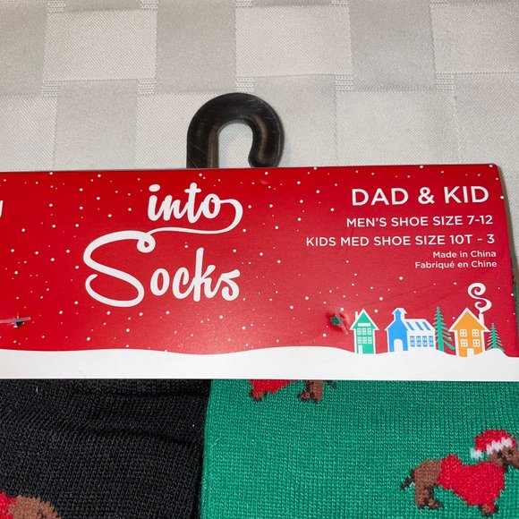 Daddy and Child Daschund Weiner Dog Wearing Santa Hat Christmas Socks NEW - Picture 3 of 4